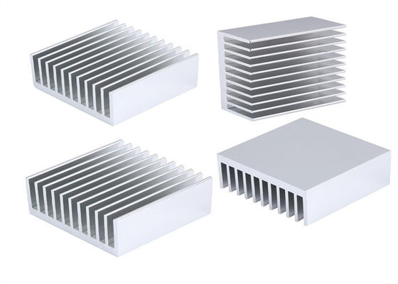 Profiles d'extrusion en aluminium carré industriel personnalisés Temps de livraison rapide