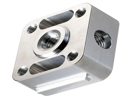 Anodisation des pièces CNC métalliques personnalisées, fraisage 3D de haute précision, pièces automobiles