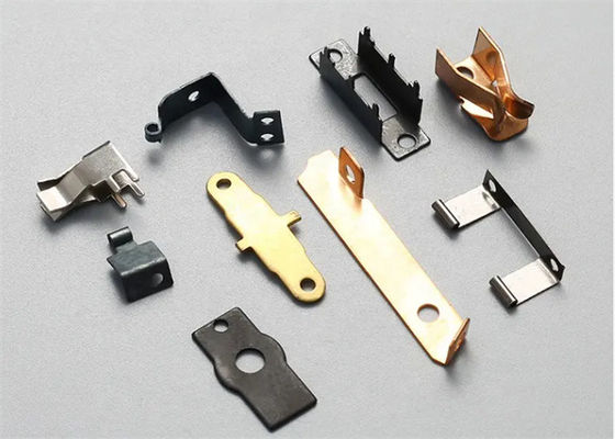 Fabricants de pièces métalliques de tôles d'estampage à profondeur d'étirement 0,5 mm-10 mm