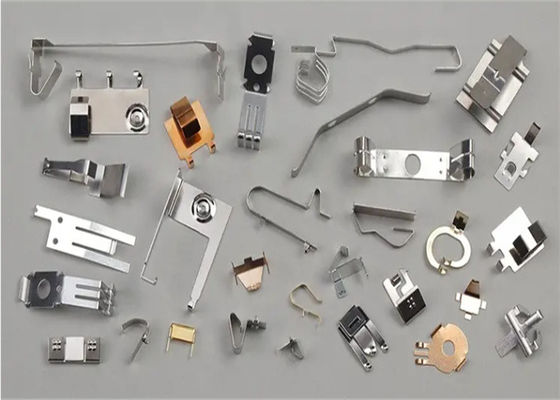Fabricants de pièces métalliques de tôles d'estampage à profondeur d'étirement 0,5 mm-10 mm