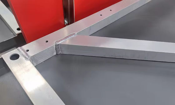 Fabrication de tôles sans couture Soudage de petites pièces métalliques Services sur mesure