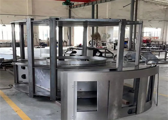 Processus de soudage industriel de tôles de métal Petites pièces métalliques coupées au laser