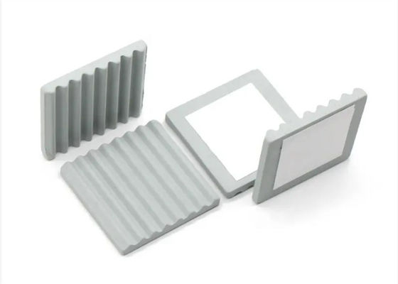 Dissipation de dissipateur de chaleur en céramique lisse pour électronique haute résistance