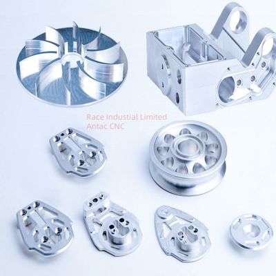 Parties d'usinage CNC sur mesure pour l'aluminium, l'acier, l'acier inoxydable, le laiton