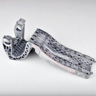 Pièces de coulée sous pression en alliage d'aluminium à haute résistance à haute conductivité thermique