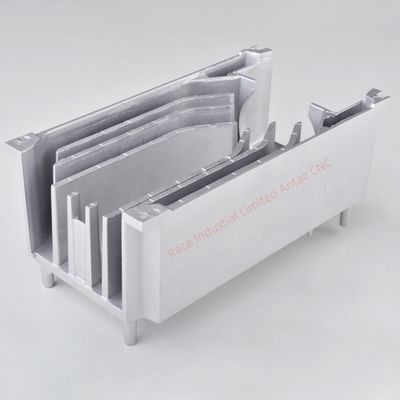 Pièces de coulée sous pression d'alliages OEM créées par un procédé d'usinage de coulée sous pression d'aluminium pour des applications industrielles de précision