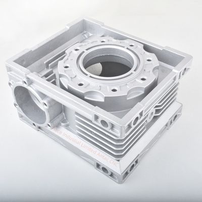 Pièces de coulée sous pression à plusieurs cavités personnalisées ISO TS16949 2009 Composants d'équipements industriels certifiés