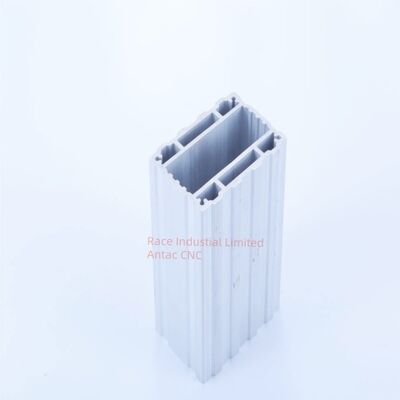 Couche en poudre de qualité industrielle Profils d'extrusion en aluminium Tailles personnalisées Applications structurelles Composants