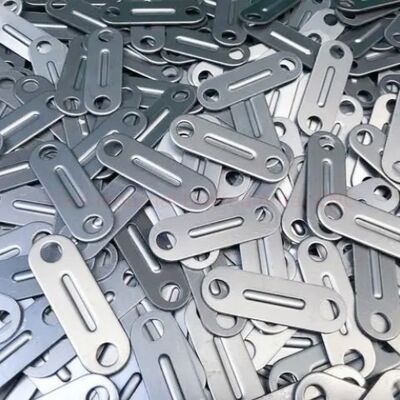 Services d'emboutissage sur mesure de métaux offrant des flux de travail de production et des performances supérieures des pièces métalliques pour les OEM